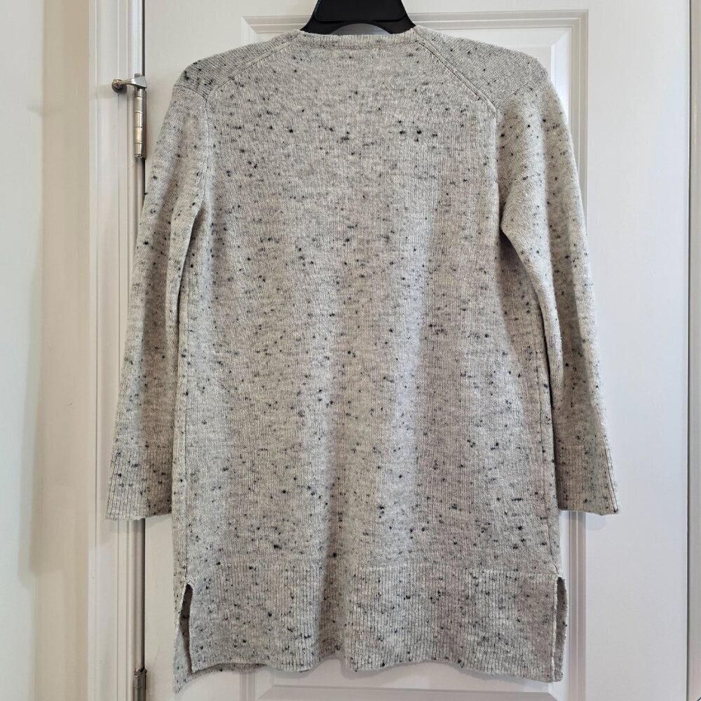 Madewell Donegal Kent Cardigan Sweater in Coziest Yarn - Donegal Smoke - Picture 4 of 8